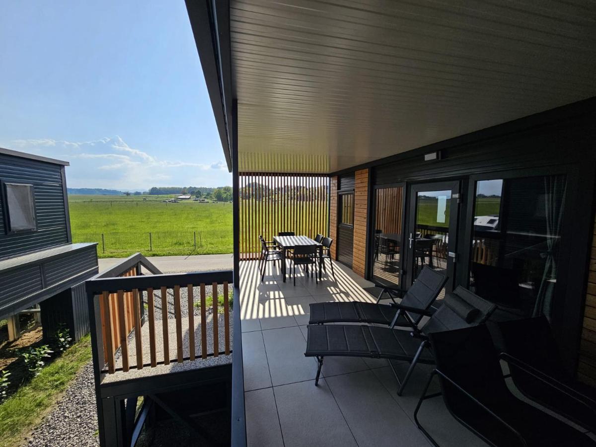 Big Berry Kolpa - Merryberry Mobile House Метлика Экстерьер фото